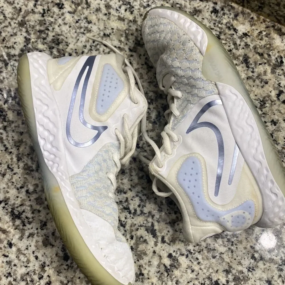 Nike KD Trey 5 VIII